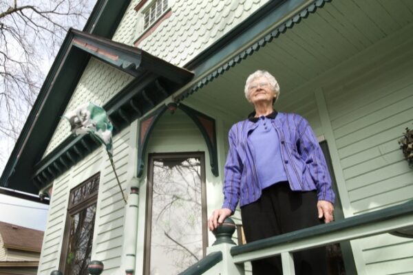 Sister Maria Goretti Beckman received the Pax Christi Michigan 2010 Purple Ribbon for Peace award.