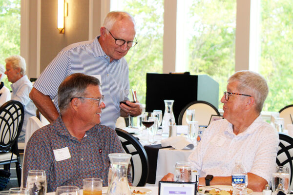 2025 Golf Dinner Guests 3 sm