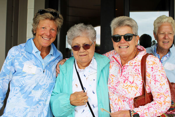 Carol Hutchins Marie Rachael Guevara and Sue Guevara 1 sm