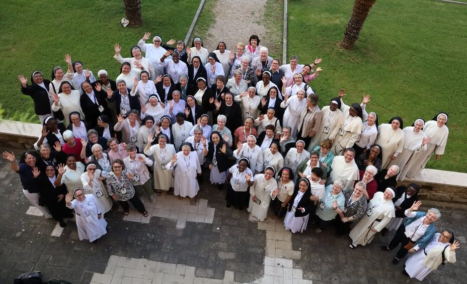 Dominican Sisters International Confederation (DSIC) established in 1995 to enhance communication and collaboration among Apostolic Dominican Sisters worldwide.