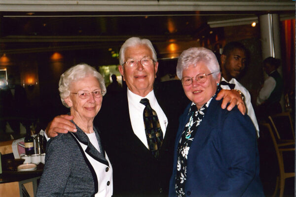 Sr Aquinas, brother, Sr Marie Michael Jacobs 2004